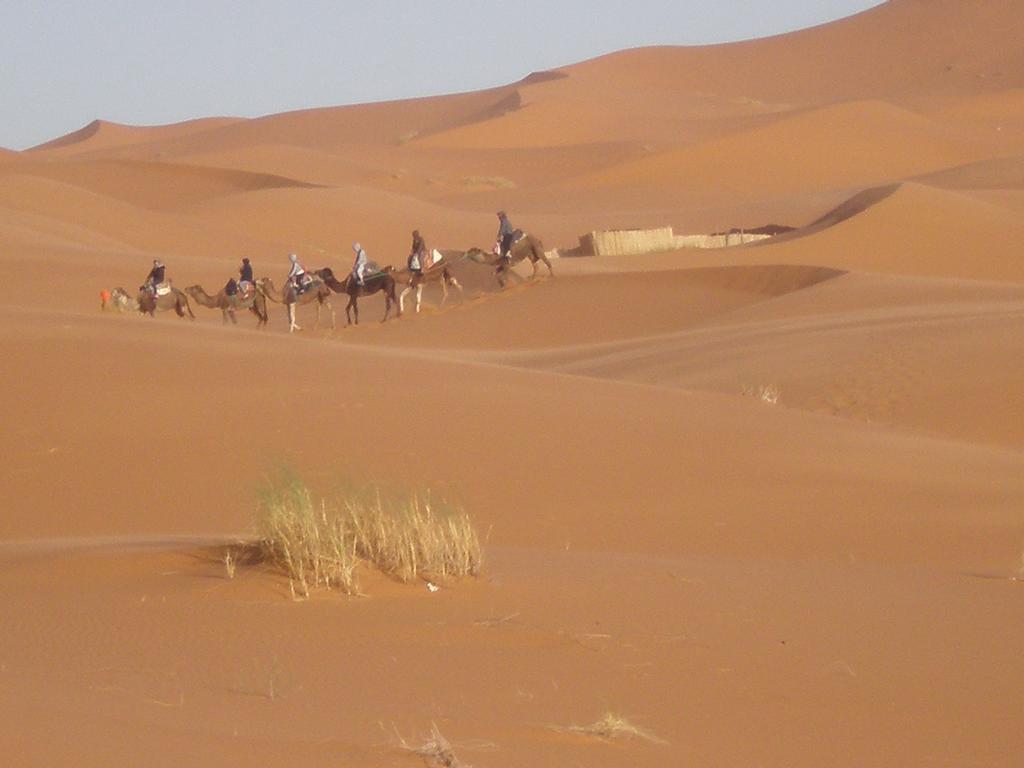 Hotel Merzouga Desert Camp Zewnętrze zdjęcie